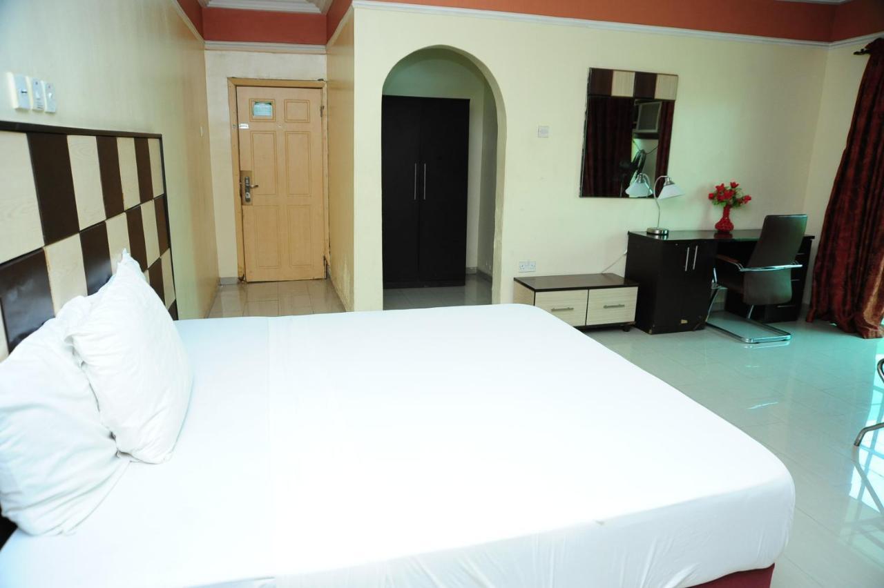 Richton Hotel And Suites Abeokuta Quarto foto